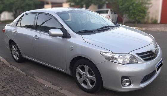 TOYOTA COROLLA 1.8 GLI 16V FLEX 4P AUTOMÁTICO